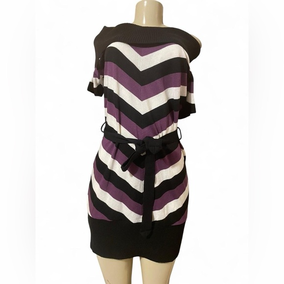 New Directions Black and White Bodycon Dress - Picture 1 of 5